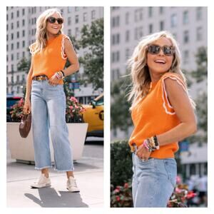 NWT Avara Double Scallop Sleeve Ribbed Knit 'Tory' Sweater Orange Size Small